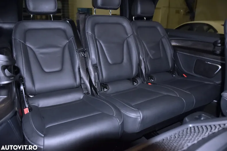 Mercedes-Benz V din 2023 cu 37.184 km - oferta MER185454 - foto 13