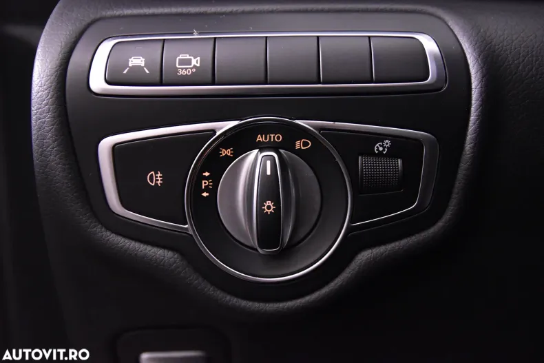 Mercedes-Benz V din 2023 cu 37.184 km - oferta MER185454 - foto 16