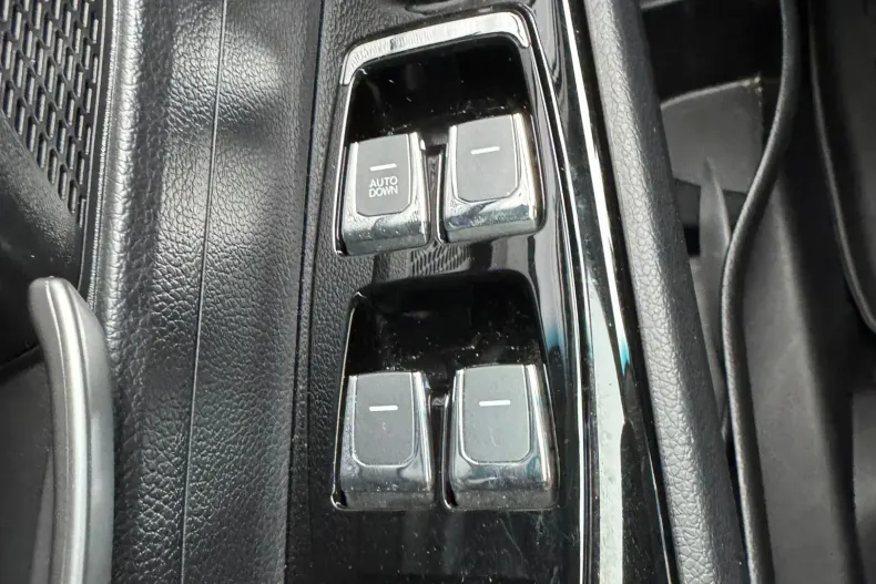 Ssangyong Korando din 2023 cu 23.757 km - oferta SSA185459 - foto 20