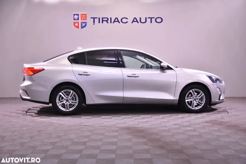 Ford Focus din 2020 cu 85.207 km - oferta FOR185460 - foto 6