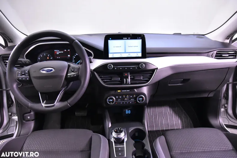 Ford Focus din 2020 cu 85.207 km - oferta FOR185460 - foto 9