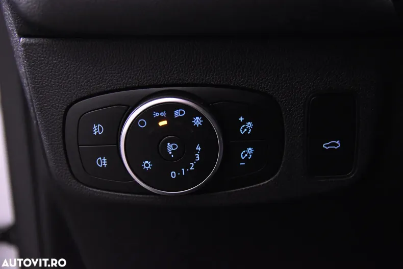 Ford Focus din 2020 cu 85.207 km - oferta FOR185460 - foto 15