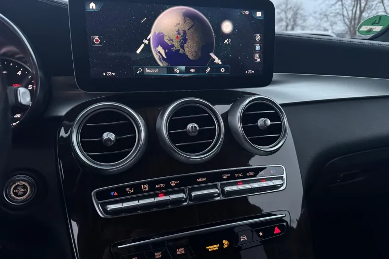 Mercedes-Benz GLC din 2021 cu 172.328 km - oferta MER185465 - foto 10