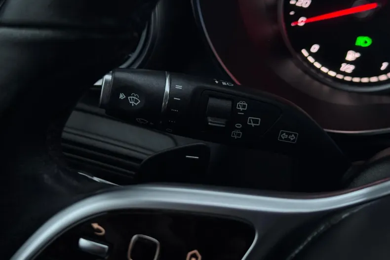 Mercedes-Benz GLC din 2021 cu 172.328 km - oferta MER185465 - foto 26