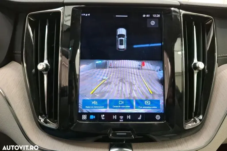Volvo XC60 din 2022 cu 46.607 km - oferta VOL185470 - foto 11
