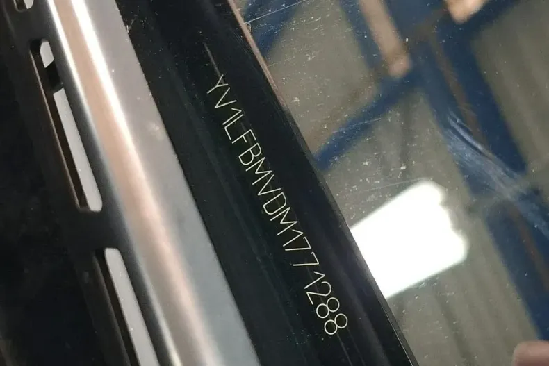 Volvo XC90 din 2021 cu 94.972 km - oferta VOL185472 - foto 14