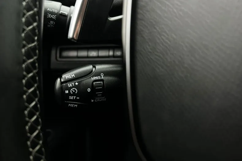 Peugeot 5008 din 2020 cu 136.456 km - oferta PEU185476 - foto 24