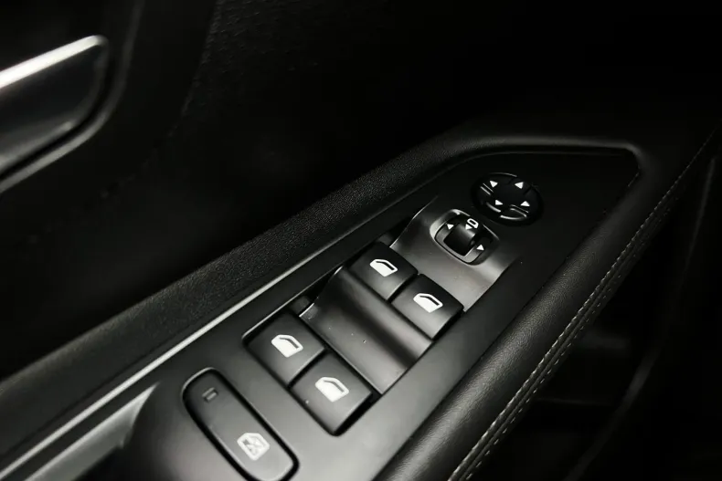 Peugeot 5008 din 2020 cu 136.456 km - oferta PEU185476 - foto 27