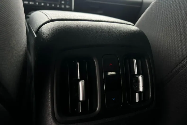 Hyundai TUCSON din 2022 cu 140.402 km - oferta HYU185480 - foto 32