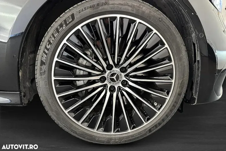 Mercedes-Benz E din 2025 cu 9.600 km - oferta MER185482 - foto 7