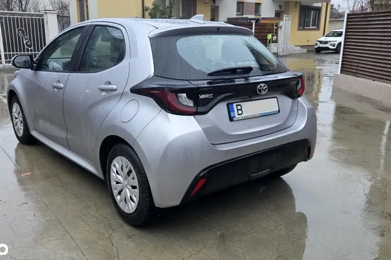 Toyota Yaris din 2022 cu 34.979 km - oferta TOY185483 - foto 5