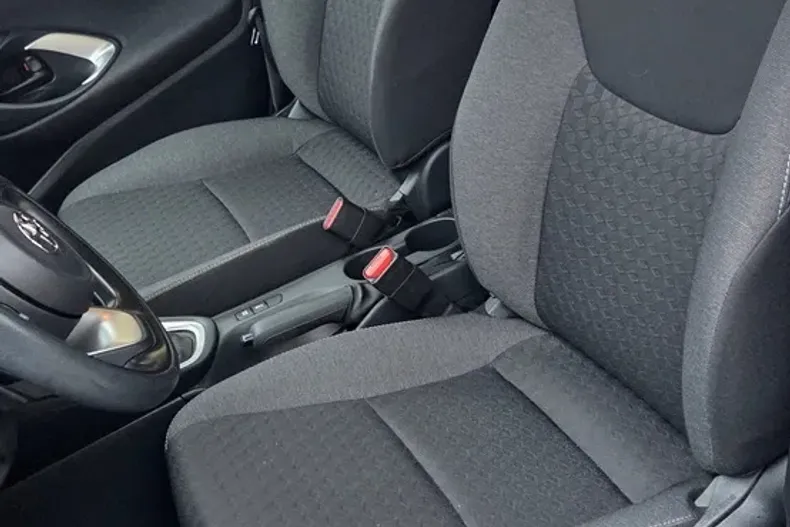 Toyota Yaris din 2022 cu 34.979 km - oferta TOY185483 - foto 12