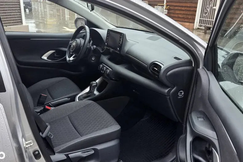 Toyota Yaris din 2022 cu 34.979 km - oferta TOY185483 - foto 14