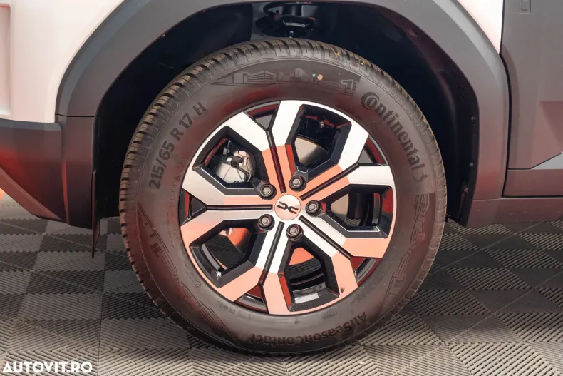 Dacia Duster din 2026 cu 10 km - oferta DAC185486 - foto 8