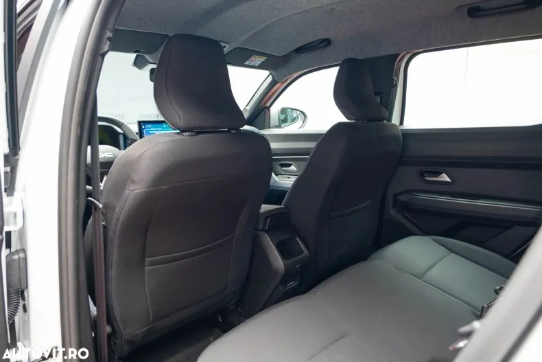 Dacia Duster din 2026 cu 10 km - oferta DAC185486 - foto 23