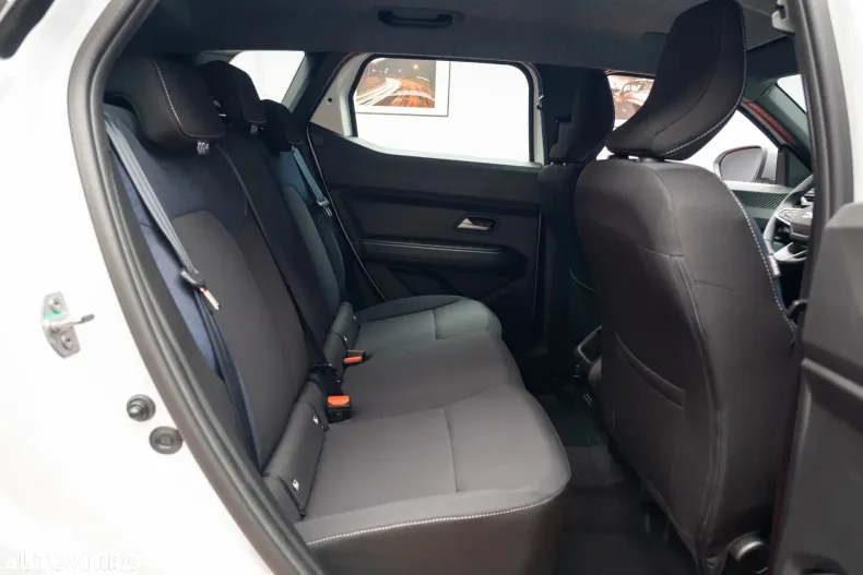 Dacia Duster din 2026 cu 10 km - oferta DAC185486 - foto 27