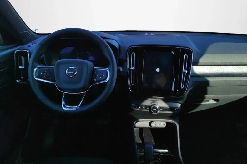 Volvo XC40 din 2025 cu 7 km - oferta VOL185487 - foto 10