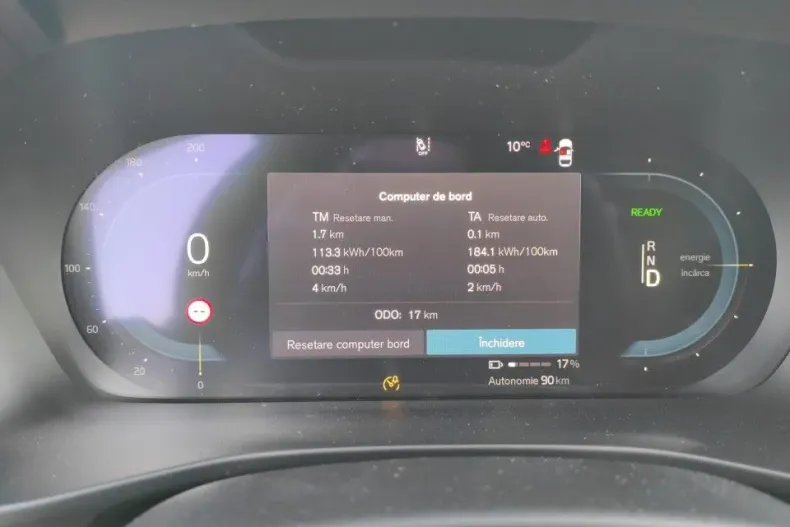 Volvo XC40 din 2025 cu 7 km - oferta VOL185487 - foto 13