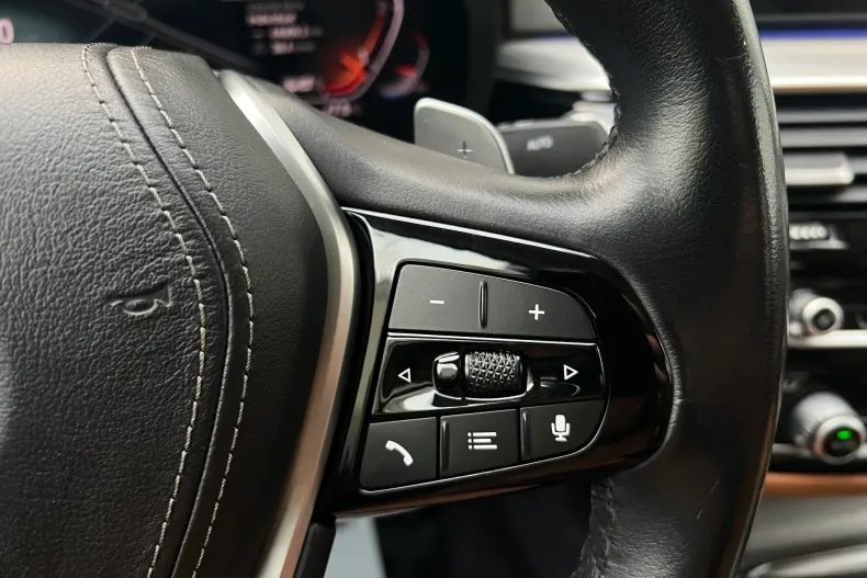 BMW Seria 5 din 2020 cu 98.000 km - oferta BMW185492 - foto 20