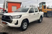 Toyota Hilux din 2024 cu 11.000 km - oferta TOY185500 - foto 1
