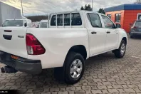 Toyota Hilux din 2024 cu 11.000 km - oferta TOY185500 - foto 4