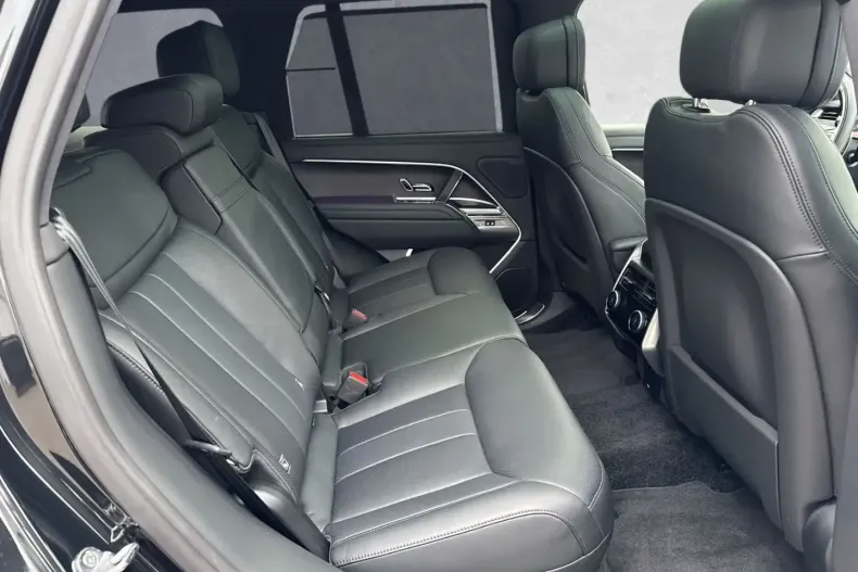 Land Rover Range Rover din 2025 cu 17.180 km - oferta LAN185505 - foto 5