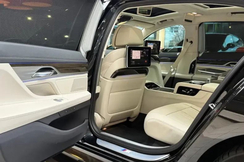 BMW 730 (Seria 7) din 2021 cu 66.000 km - oferta BMW185514 - foto 16