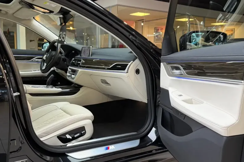 BMW 730 (Seria 7) din 2021 cu 66.000 km - oferta BMW185514 - foto 18