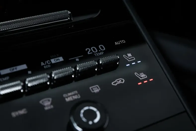 Porsche Cayenne din 2024 cu 19.620 km - oferta POR185517 - foto 16