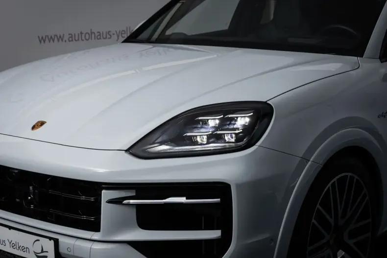 Porsche Cayenne din 2024 cu 19.620 km - oferta POR185517 - foto 25