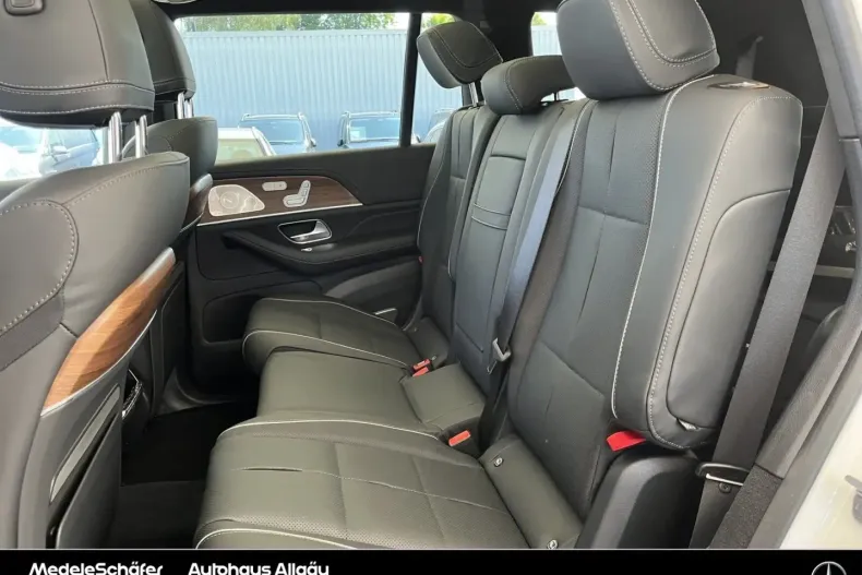 Mercedes-Benz GLS 450 (Clasa GLS) din 2024 cu 15.990 km - oferta MER185521 - foto 17