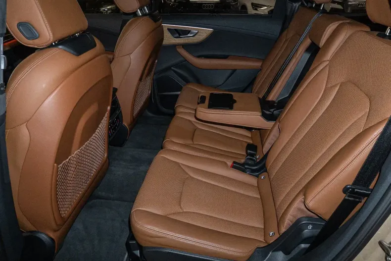 Audi Q7 din 2025 cu 8.720 km - oferta AUD185522 - foto 17