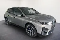 BMW iX (Seria i) din 2022 cu 12.900 km - oferta BMW185524 - foto 2