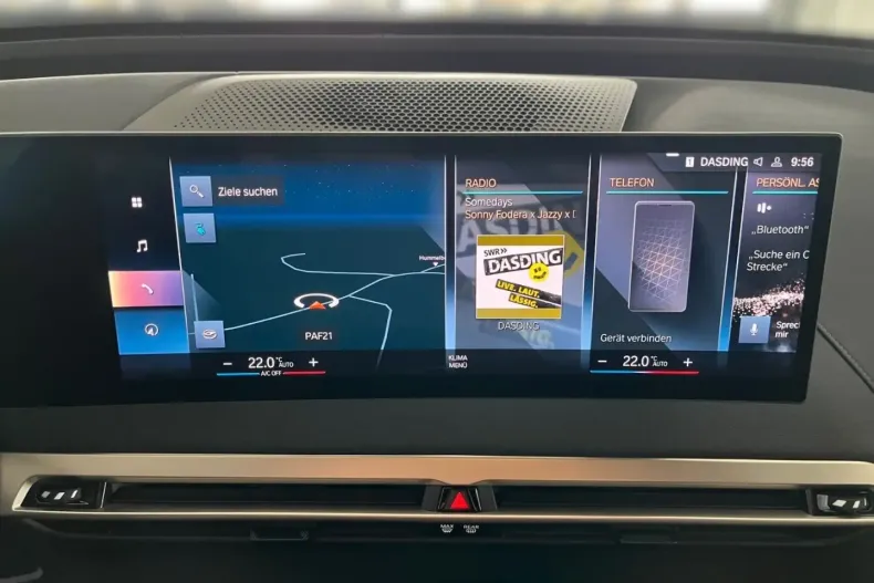 BMW iX (Seria i) din 2022 cu 12.900 km - oferta BMW185524 - foto 9