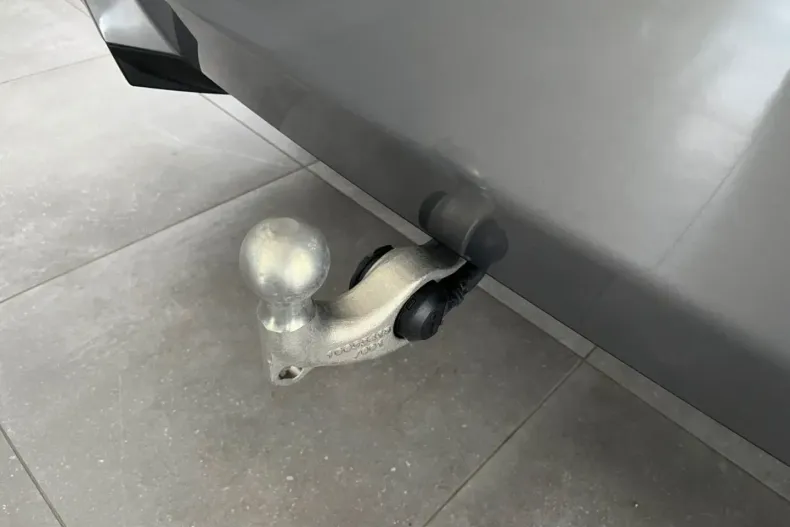 BMW iX (Seria i) din 2022 cu 12.900 km - oferta BMW185524 - foto 14