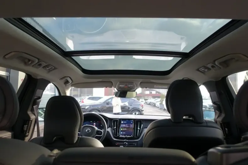 Volvo XC60 din 2025 cu 21.950 km - oferta VOL185525 - foto 15