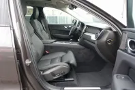 Volvo XC60 din 2025 cu 19.550 km - oferta VOL185526 - foto 11