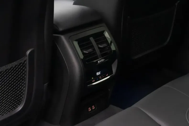 BMW X3 (Seria X) din 2023 cu 43.586 km - oferta BMW185531 - foto 26