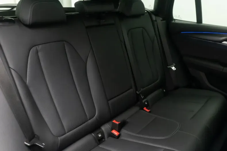 BMW X3 (Seria X) din 2023 cu 43.586 km - oferta BMW185531 - foto 28