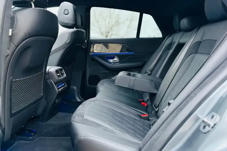 Mercedes-Benz GLE 63 AMG (Clasa GLE) din 2023 cu 33.000 km - oferta MER185541 - foto 9