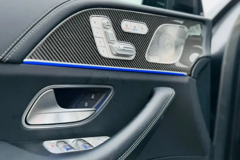 Mercedes-Benz GLE 63 AMG (Clasa GLE) din 2023 cu 33.000 km - oferta MER185541 - foto 16