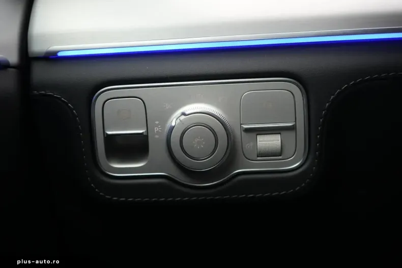 Mercedes-Benz GLE 63 AMG (Clasa GLE) din 2023 cu 47.000 km - oferta MER185542 - foto 31