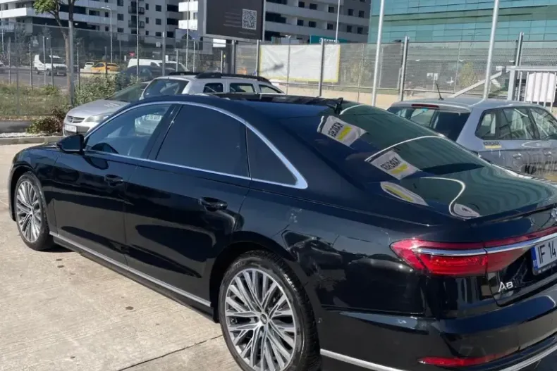 Audi A8 din 2021 cu 109.000 km - oferta AUD185544 - foto 2