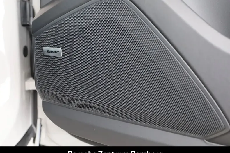 Porsche Cayenne din 2025 cu 12.900 km - oferta POR185550 - foto 18