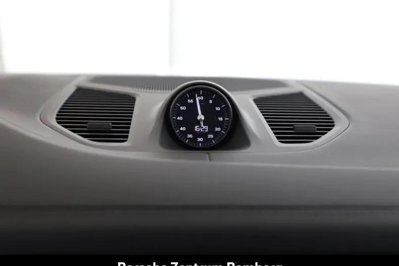 Porsche Cayenne din 2025 cu 12.900 km - oferta POR185550 - foto 23