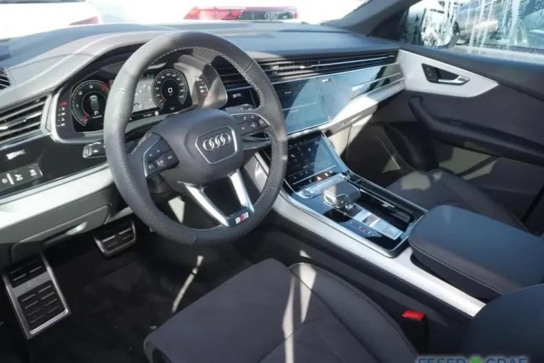 Audi Q8 din 2025 cu 9.990 km - oferta AUD185553 - foto 7