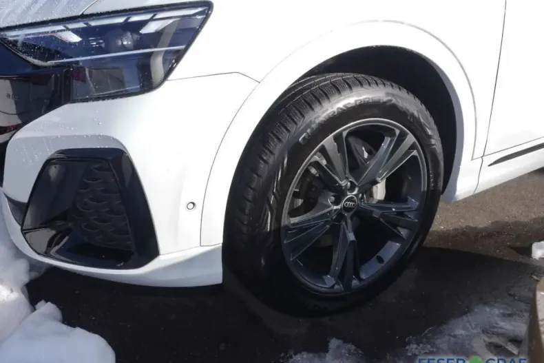 Audi Q8 din 2025 cu 9.990 km - oferta AUD185553 - foto 10