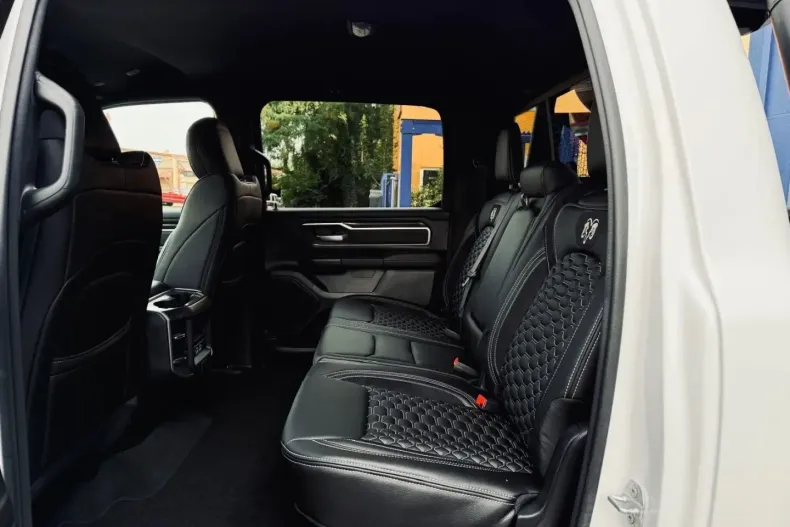 Dodge RAM din 2023 cu 2.500 km - oferta DOD185555 - foto 36