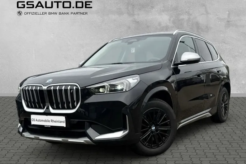 BMW iX1 (Seria i) din 2023 cu 45.600 km - oferta BMW185556 - foto 1