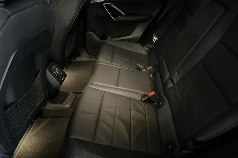 BMW iX1 (Seria i) din 2023 cu 45.600 km - oferta BMW185556 - foto 10